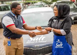 British-Trained Nigerian Celebrity Chef, Zara Mustapha Becomes Dangote Salt Brand Ambassador -marketingspace.com.ng