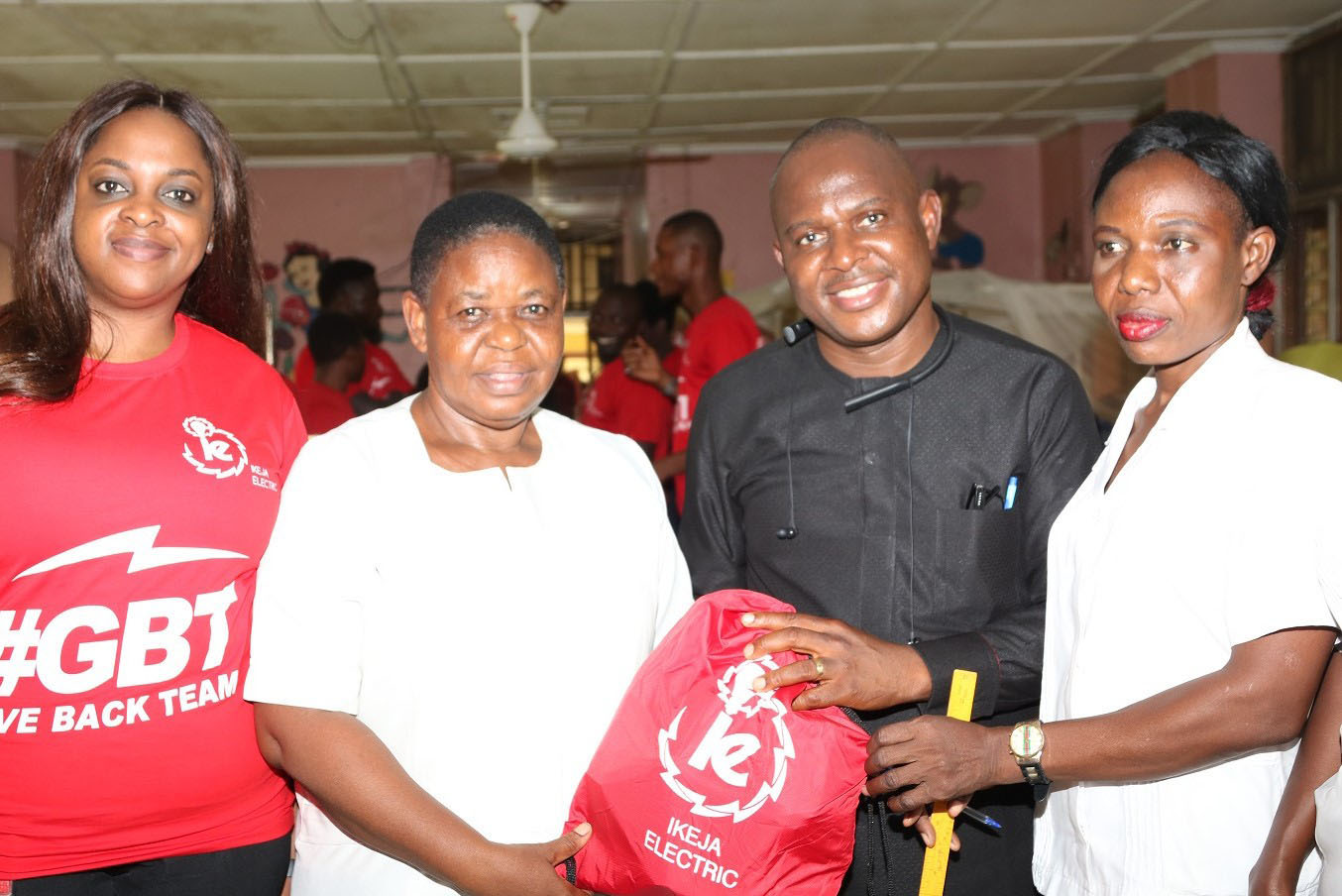 L-R: Manager, Brands, Events & PCSR, Ikeja Electric, Titilola Aikhomu; Chief Nursing Officer, National Orthopaedic Hospital Igbobi Lagos (NOHIL), Mrs. Theresa Ebode; Business Manager, Somolu Business Unit of Ikeja Electric, Engr. Olanrewaju Yusuf and Assistant Chief Nursing Officer (NOHIL), Mrs. Akhiomen Amewie during the donation of items to kids at Children’s Ward of National Orthopaedic Hospital, Igbobi by Ikeja Electric to celebrate Valentine’s Day 2019-marketingspace.com.ng