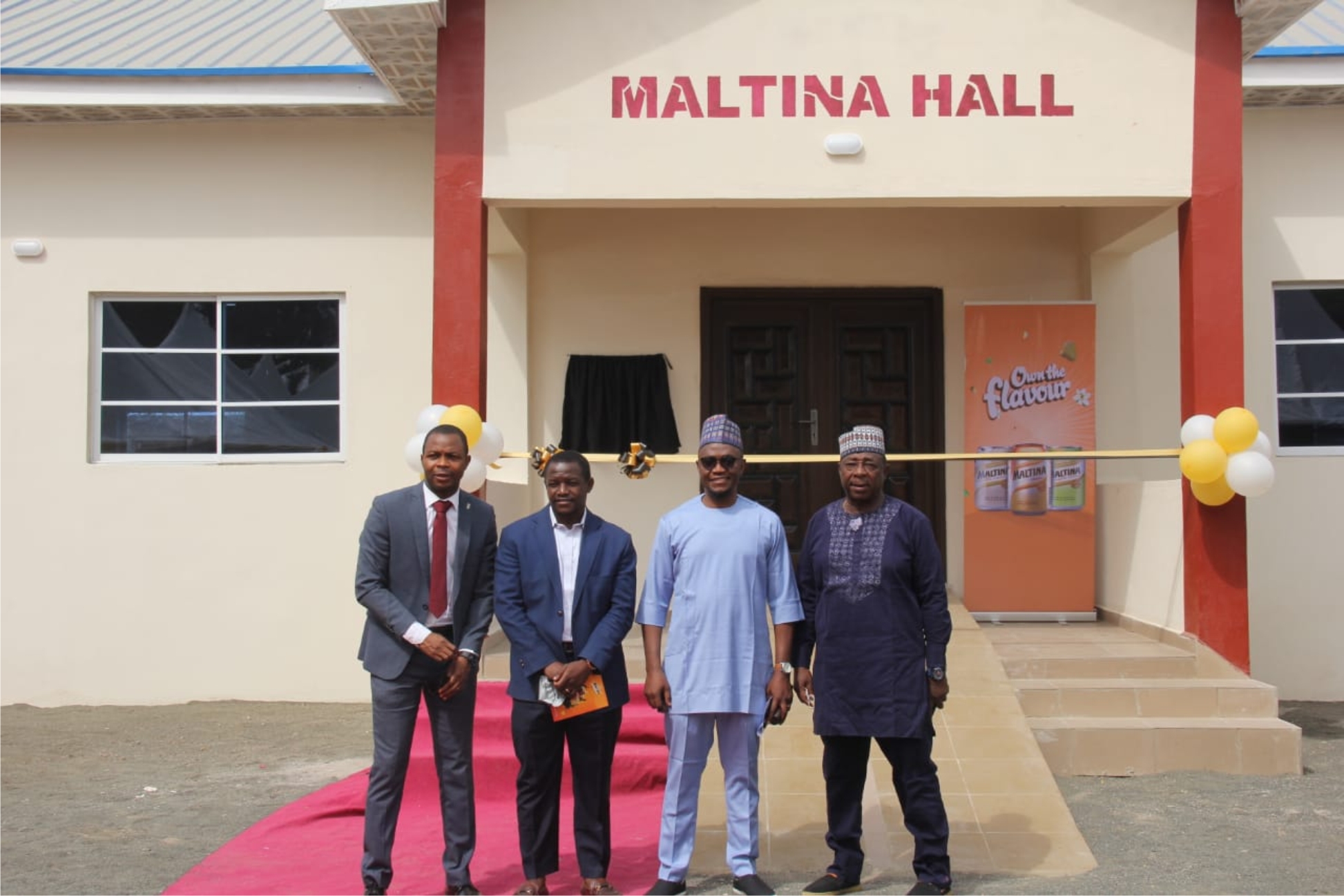 Nigerian Breweries Honours 2020 Maltina Teacher Of The Year, Donates 200-Seater Auditorium To School-marketingspace.com.ng