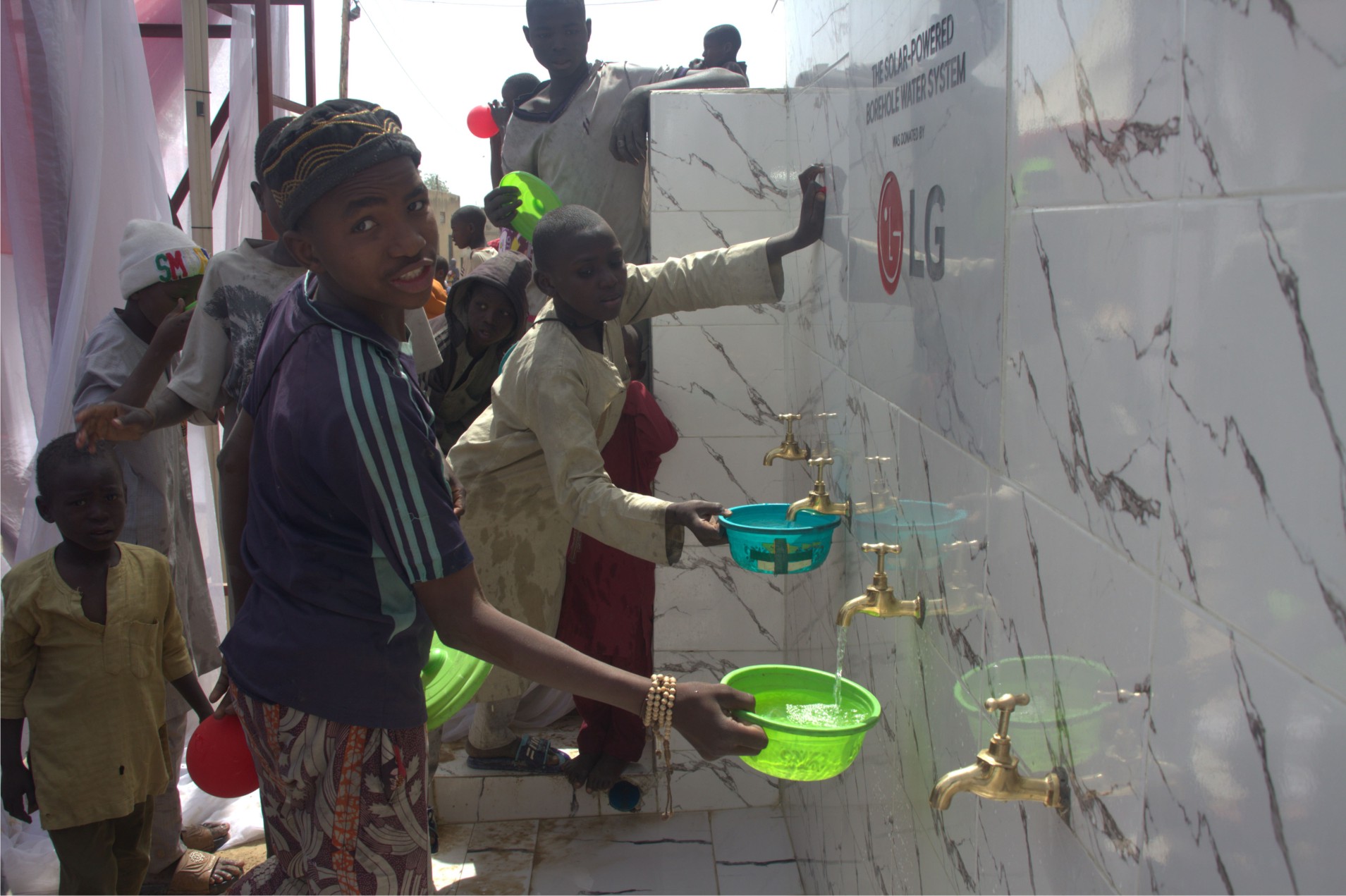 LG Donates Solar-Powered Borehole To Kano Community, Enhancing Access To Clean Water-marketingspace.com.ng