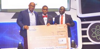 16-year-old Akachukwu Anumudu Wins InterswitchSPAK 1.0 … Emerges ‘Best Science Student in Nigeria’-marketingspace.com.ng